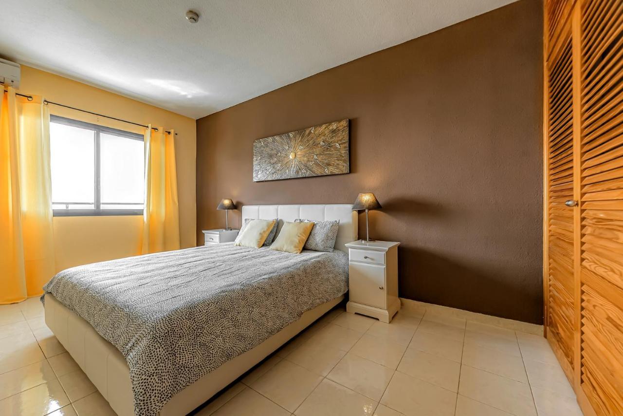 Panoramic Apartments In Club Paraiso Ocean View Адехе Екстериор снимка