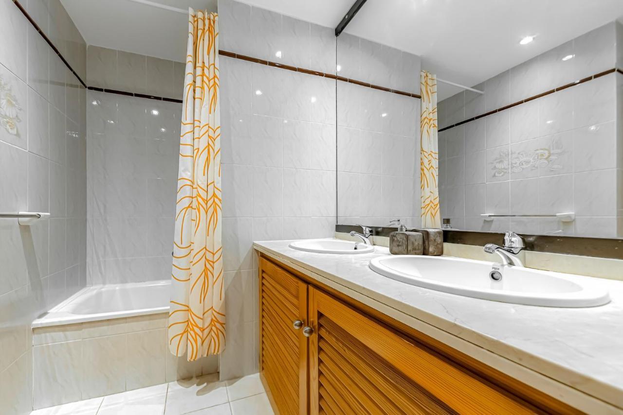 Panoramic Apartments In Club Paraiso Ocean View Адехе Екстериор снимка
