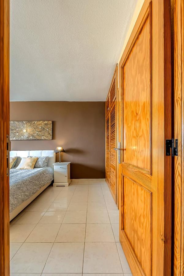Panoramic Apartments In Club Paraiso Ocean View Адехе Екстериор снимка