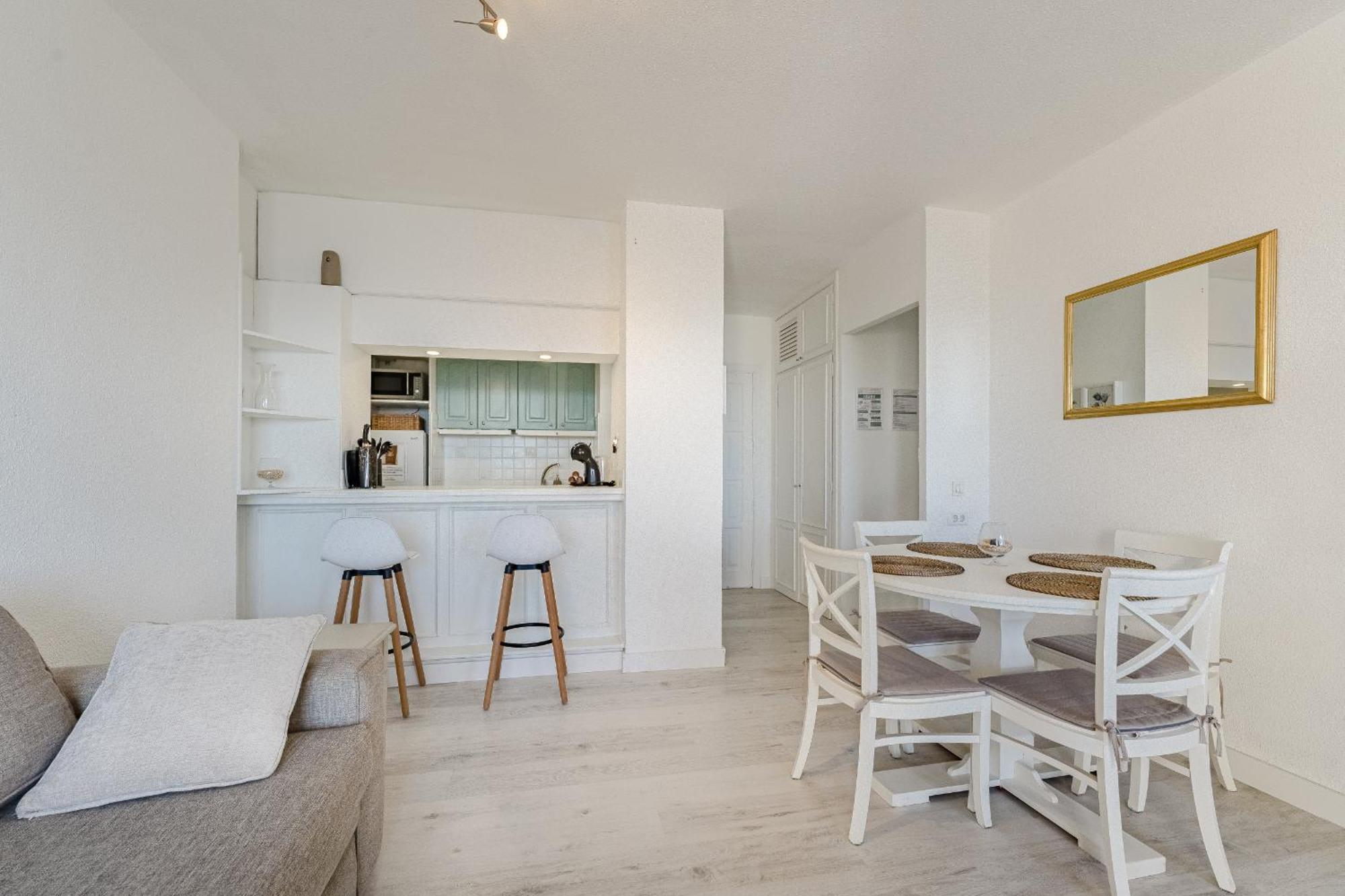 Panoramic Apartments In Club Paraiso Ocean View Адехе Екстериор снимка