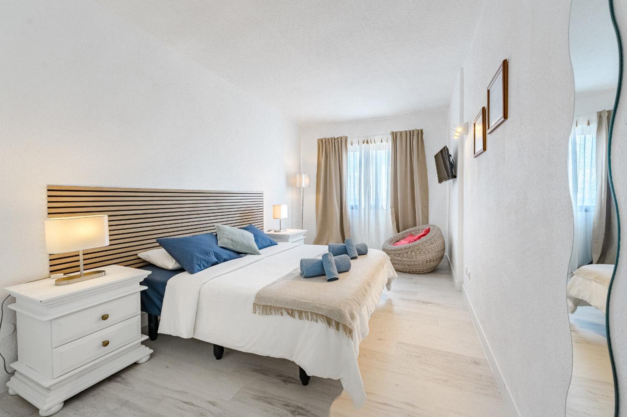 Panoramic Apartments In Club Paraiso Ocean View Адехе Екстериор снимка